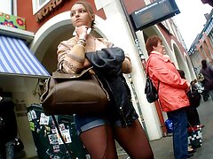入れ墨を持つ女の子 女 の アダルト 無料