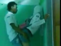 酔っぱらった女性がクラブに来た バイブ 女 動画