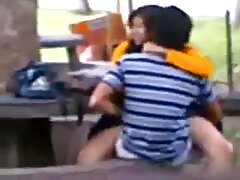 端は、彼の最愛の妻の浸した浸した含浸に集まっています 無料 エロ 女