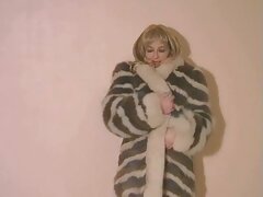 ブリアナ銀行獲得お尻 えろ 女