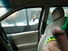 愚かなカティアとアンドレウシュカ エロ 動画 筋肉 女