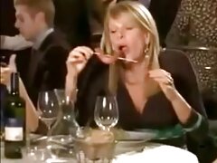 吸引され、癌を持っています エロ 動画 女 と 女
